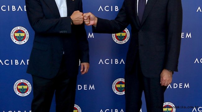 Fenerbahçe Kulübü Başkanı Ali Koç, Mehmet Ali Aydınlar ile bir araya geldi