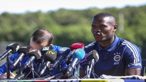 Fenerbahçe'nin yeni transferi Samatta: "Burada olmak her oyuncunun hayalidir"