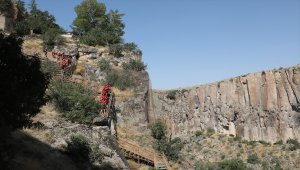 Galatasaray HDI Sigorta Kadın Voleybol Takımı'ndan Ihlara Vadisi'ne ziyaret