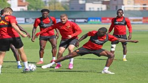 Göztepe'de Fenerbahçe maçı hazırlıkları