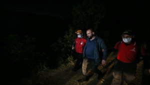 GÜNCELLEME 2 - Uludağ'ın eteklerinde kaybolan 4 kişi ekiplerce kurtarıldı