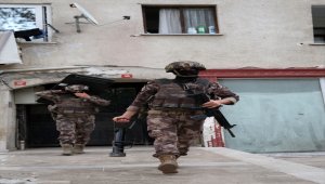 İstanbul'da uyuşturucu tacirlerine yönelik operasyon 