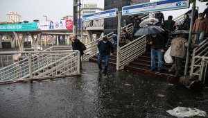 İstanbul'un Avrupa Yakası'nda sağanak etkili oldu