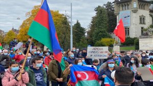 İsviçre'de Ermenistan protesto edildi