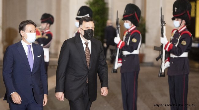 İtalya Başbakanı Conte ile Libya Başbakanı Serrac Roma'da görüştü

