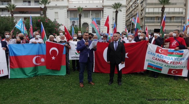 İzmir'de Fransa'nın Ermenistan politikası protesto edildi 