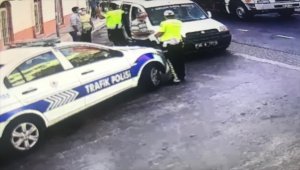 İzmir'de HES kodu kırmızı olduğu belirlenen 2 kişi yurtta karantinaya alındı