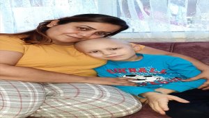 İzmirli 8 yaşındaki lösemi hastası çocuk ilik nakli bekliyor