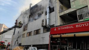 Kağıthane'de iş yerinde çıkan yangın söndürüldü