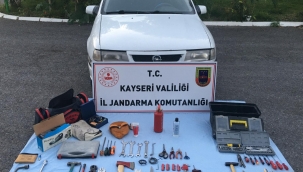 Kayseri Son Dakika Asayiş Haberi: İncesu ve Saraycık'ta yaşanan 7 faili meçhul hırsızlık olayı zanlıları yakalandı