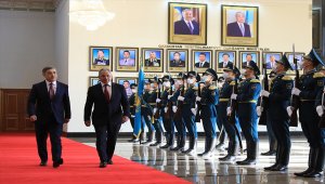 Kazakistan ile Rusya, askeri iş birliği anlaşmasını yeniledi