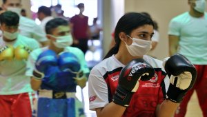 Kick boks Türkiye'de popüler sporlar arasına girdi