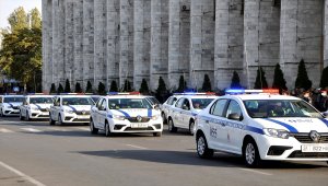Kırgızistan'da güvenlik güçlerinden geçit töreni