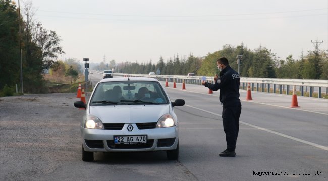 Kırklareli'nde karantinada olması gereken kişi trafik uygulamasında yakalandı
