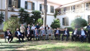 KKTC'de yeni Cumhurbaşkanı Ersin Tatar mazbatasını aldı