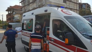 Kocaeli'de halatın kopması sonucu asansör boşluğuna düşen 2 işçi yaralandı