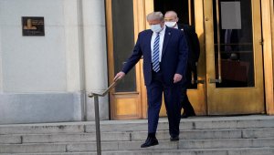 Kovid-19'a yakalanan Trump, hastaneden taburcu oldu