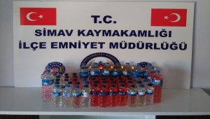 Kütahya'da Kovid-19'a karşı ilaç ürettiğini iddia eden şüpheli yakalandı