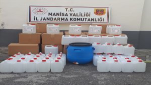 Manisa'da sahte içki operasyonunda 2 şüpheli yakalandı