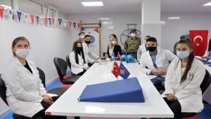 Mehmetçik'ten Kosova'da eğitime destek