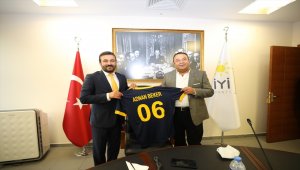 MKE Ankaragücü'nden Ankara Büyükşehir Belediyesi'ndeki siyasi partilerin grup başkan vekillerine ziyaret