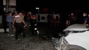 Muğla'da ambulansla hafif ticari araç çarpıştı 6 kişi yaralandı