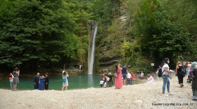 "Mutlu şehir" Sinop'ta sezonunun uzaması turizmcileri memnun ediyor 