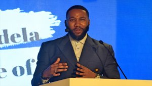 Nelson Mandela'nın torunu Binbirdirek Sarnıcı'nda gençlerle buluştu 