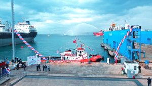 Özgür römorkörü Yalova'dan KKTC'ye uğurlandı