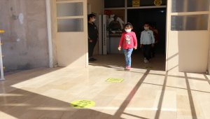 Şırnak'ta öğrenciler terörün yıktığı, yeniden inşa edilen okullarda eğitime devam ediyor