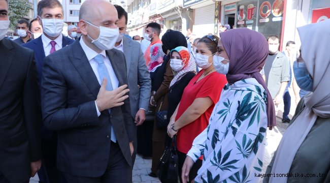 Ulaştırma ve Altyapı Bakanı Karaismailoğlu, Mardin Valiliğini ziyaret etti