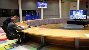 AB liderleri Kovid-19 gündemiyle toplandı