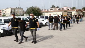 Adana'da hırsızlık operasyonunda yakalanan 5 zanlı tutuklandı