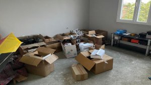 Adana'da kaçakçılık operasyonu: 12 gözaltı
