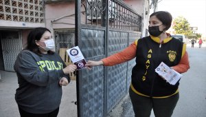 Adana'da polis, evleri ziyaret ederek KADES'i anlattı