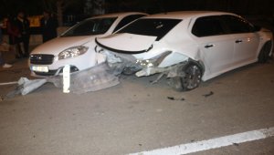 Adana'da trafik kazası: 2 yaralı
