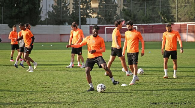 Adanaspor, Menemenspor maçının hazırlıklarını sürdürdü