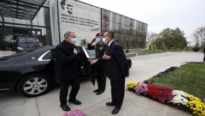 Akar: "(Bazı Batılı siyasetçilerin Azerbaycan aleyhindeki sözleri) Azerbaycan ordusunu yakıp yıkmakla suçlamak gerçekten büyük gaflet ve hatadır."