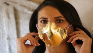 Altın ve gümüşten yapılan maskeler satışa sunuldu