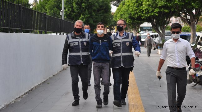 Antalya'da hırsızlık şüphelisi iki kişi tutuklandı