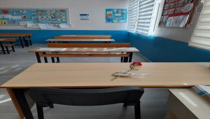 Antalya'da jandarmadan öğretmenlere videolu kutlama