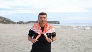 Antalyasporlu Podolski, Patara'nın tanıtımı için objektif karşısına geçti