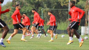 Atakaş Hatayspor, Çaykur Rizespor maçı hazırlıklarını tamamladı