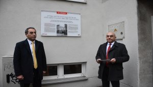 Avusturya'da Nazi döneminde yakılan "Türk mabedi" için anma