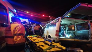 Aydın'da tırla minibüs çarpıştı: 1 ölü, 2 yaralı