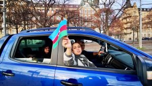 Azerbaycan'ın Şuşa'yı işgalden kurtarması İsveç'te sevinçle karşılandı
