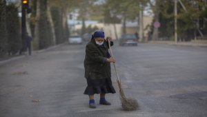 Azerbaycan'ın Terter kentinde savaşın izleri siliniyor
