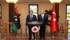 Bakan Akar, Libyalı mevkidaşı Nemruş ile görüştü