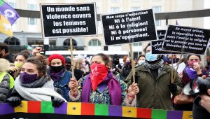 Belçika'da kadına şiddet protesto edildi