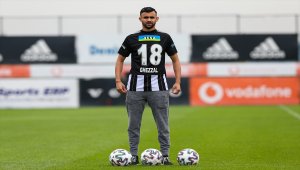 Beşiktaşlı Rachid Ghezzal, gelecekten umutlu: 
